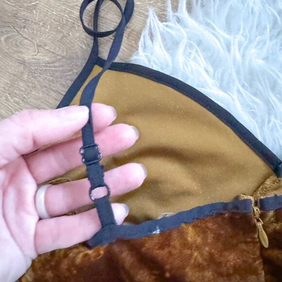 1.State Gold Crush Velvet Midi Slip Dress | Size M - Picture 8 of 10